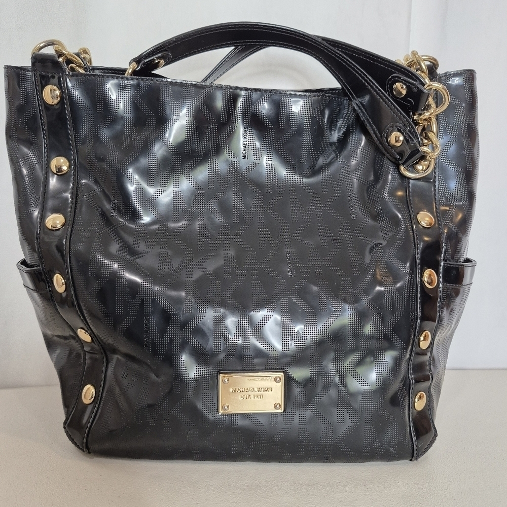 Michael Kors Delancy Studded Logo Mirror Metallic Tote PLUS Wallet